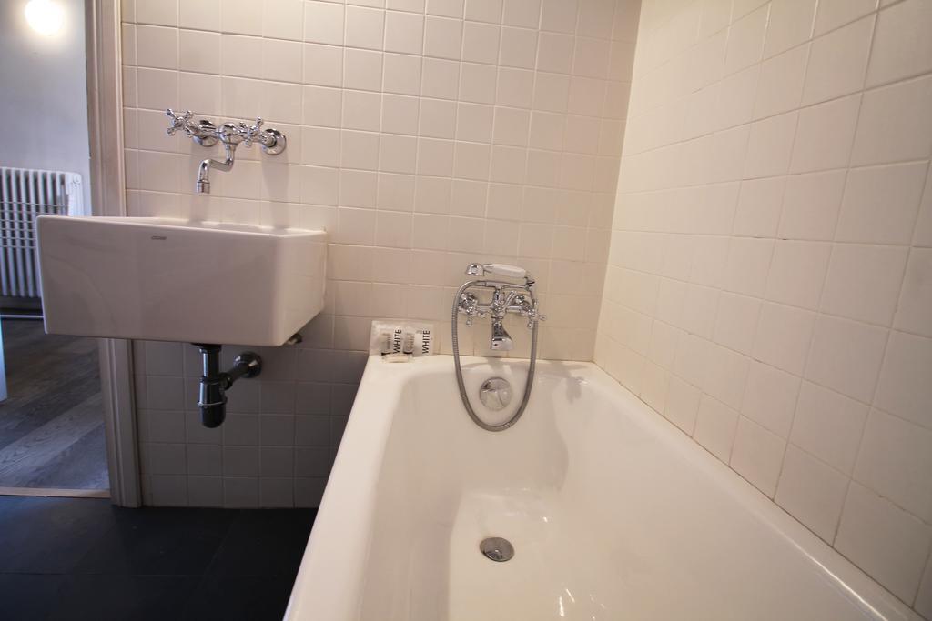 Trevi Fountain 2Br Apartment Rome Exterior photo